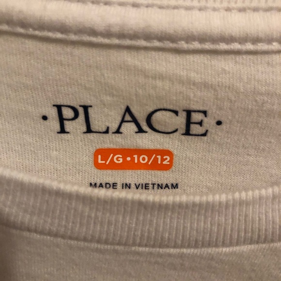 🦚Pick 2/$12- Children’s Place White Long Sleeve Graphic Tee- Size Large 10/12 - Picture 2 of 3